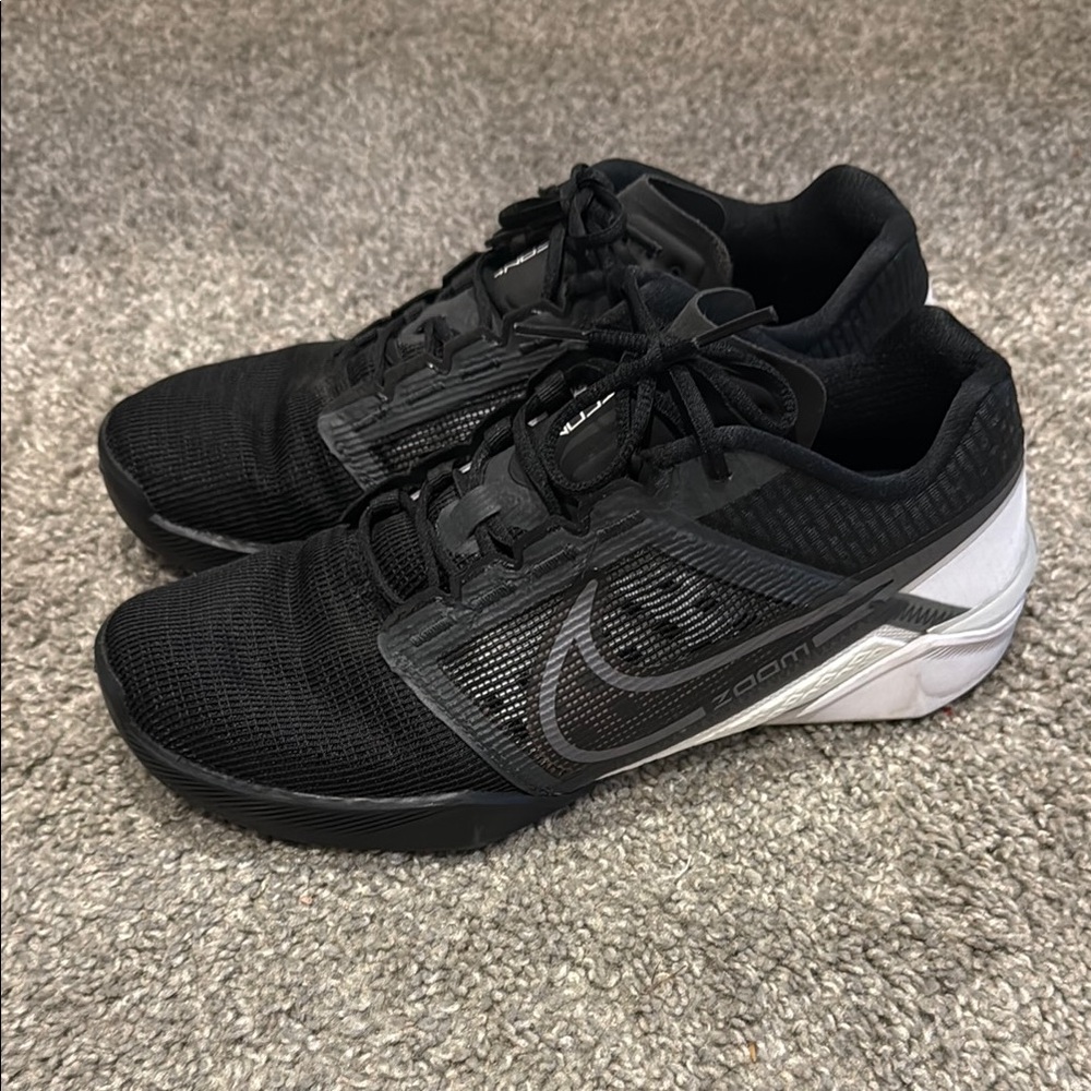 Nike weight lifting shoes